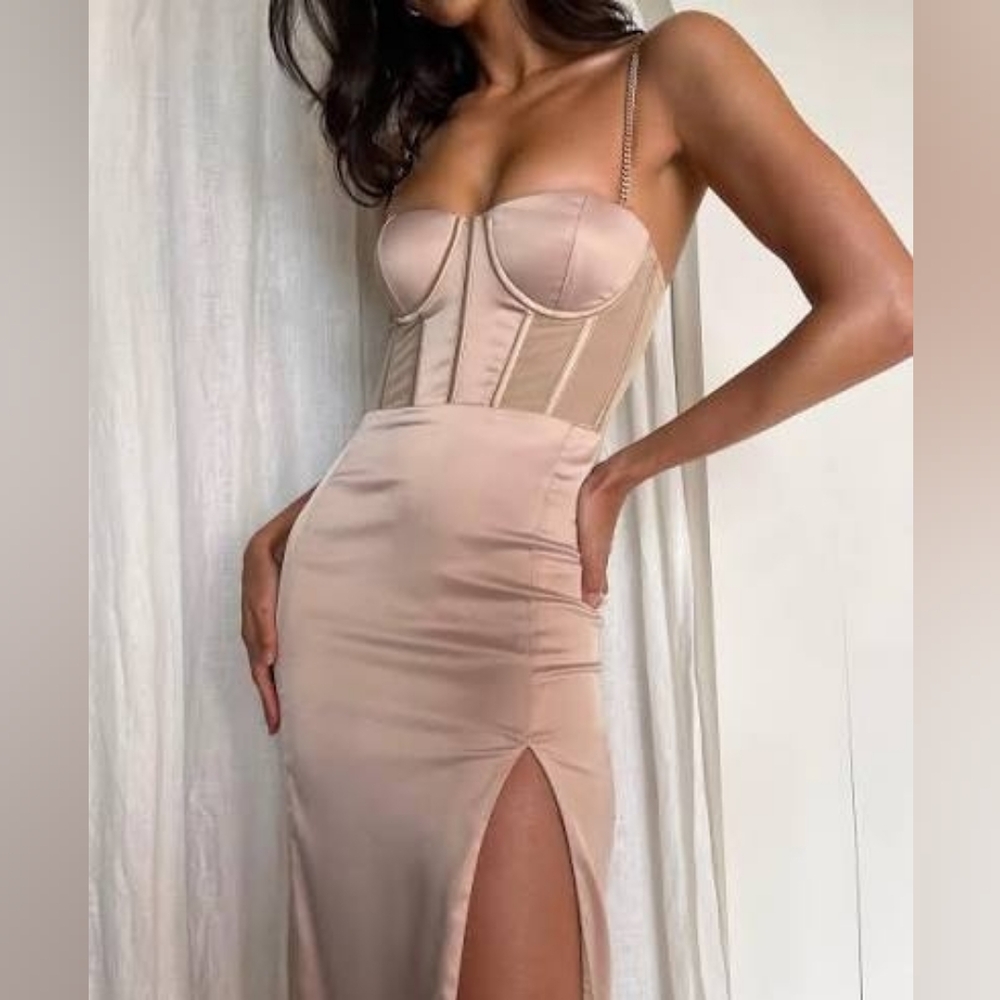 NWT Meshki Talissa Chain Strap Slit Corset Cocktail Formal Midi Dress Tan S
